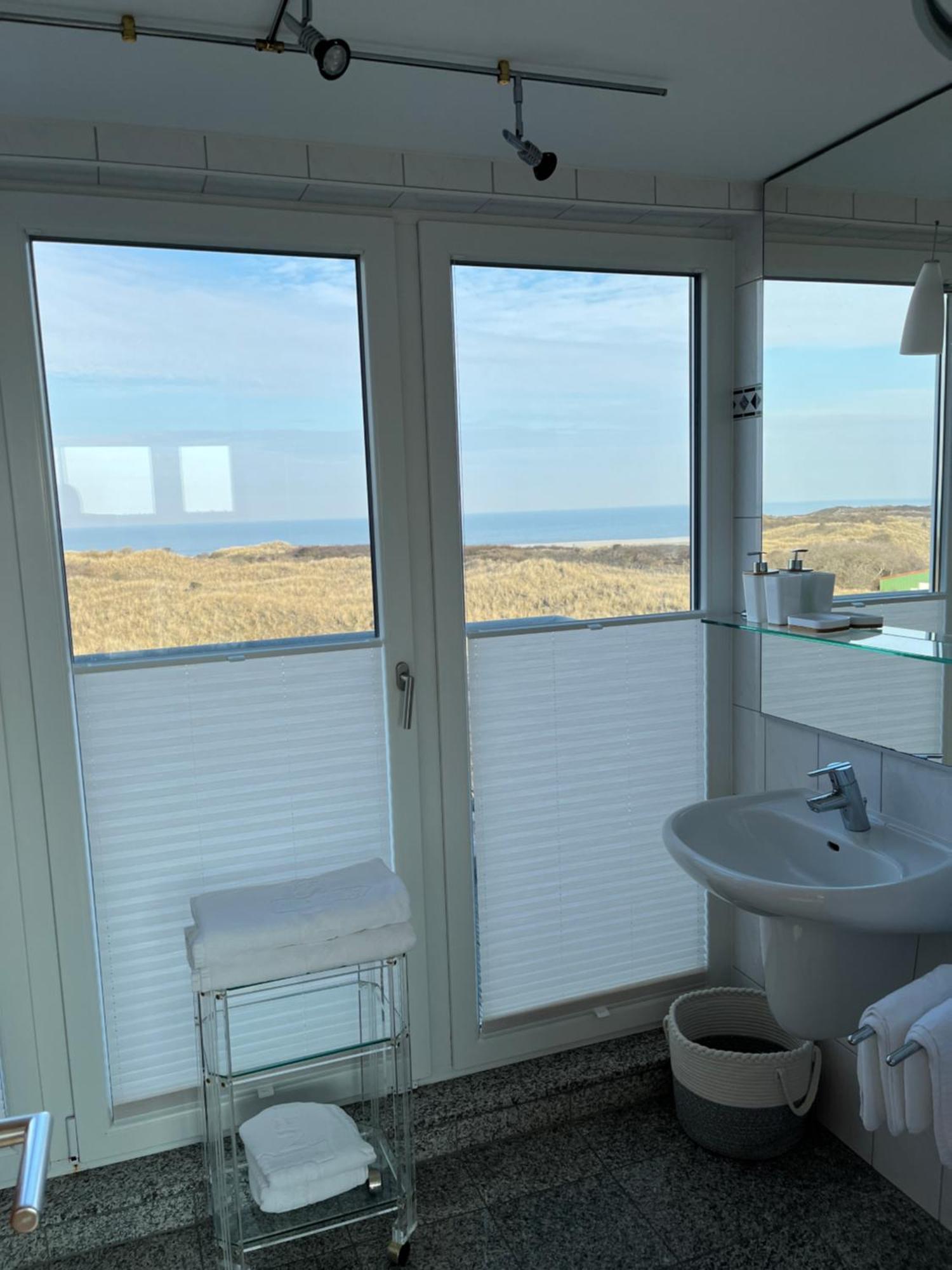 Hotel Haus Koebesine Juist Exteriér fotografie