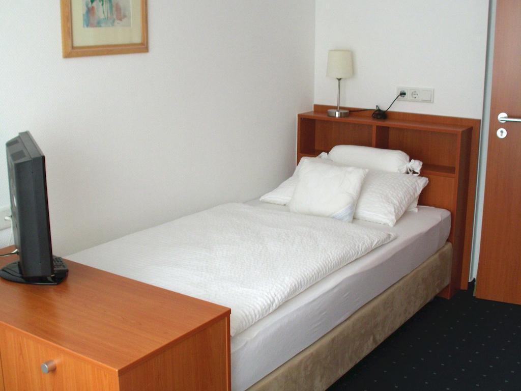 Hotel Haus Koebesine Juist Pokoj fotografie